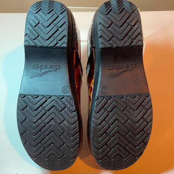 Dansko patent leopard print clog - Picture 3 of 4